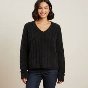 Oak and Fort Fuzzy Sweater V-neck Brushed Knit Black pullover fluffy Size XS